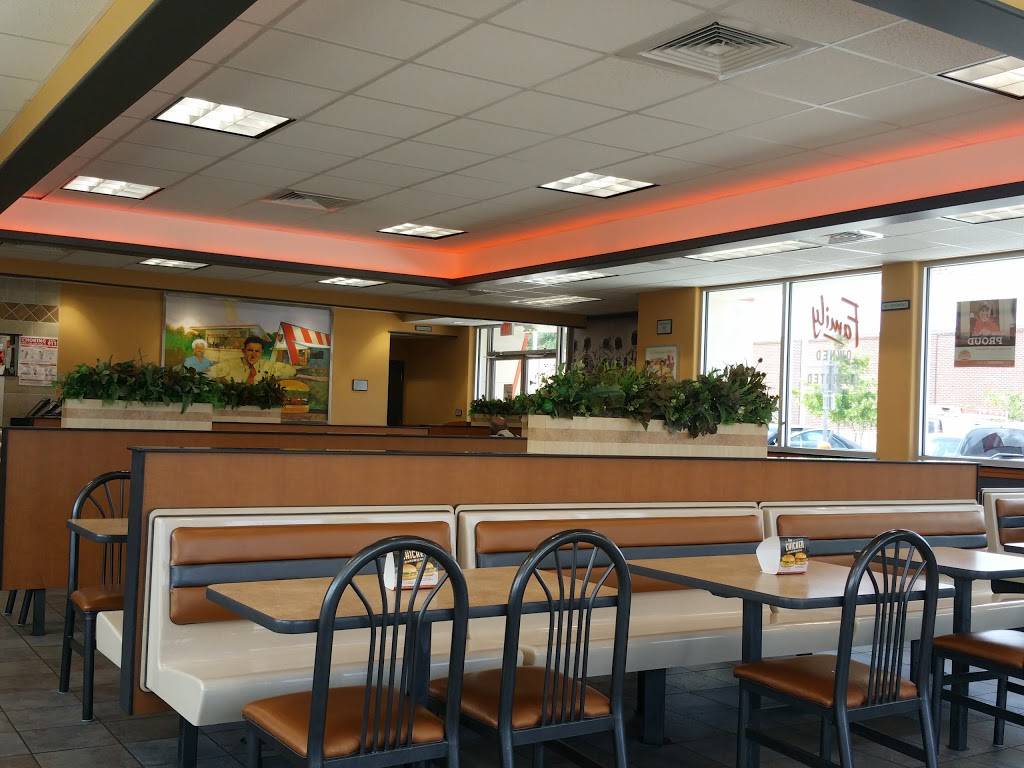 Whataburger | restaurant | 3624 Old Spanish Trail, Houston, TX 77021, USA | 7137488823 OR +1 713-748-8823