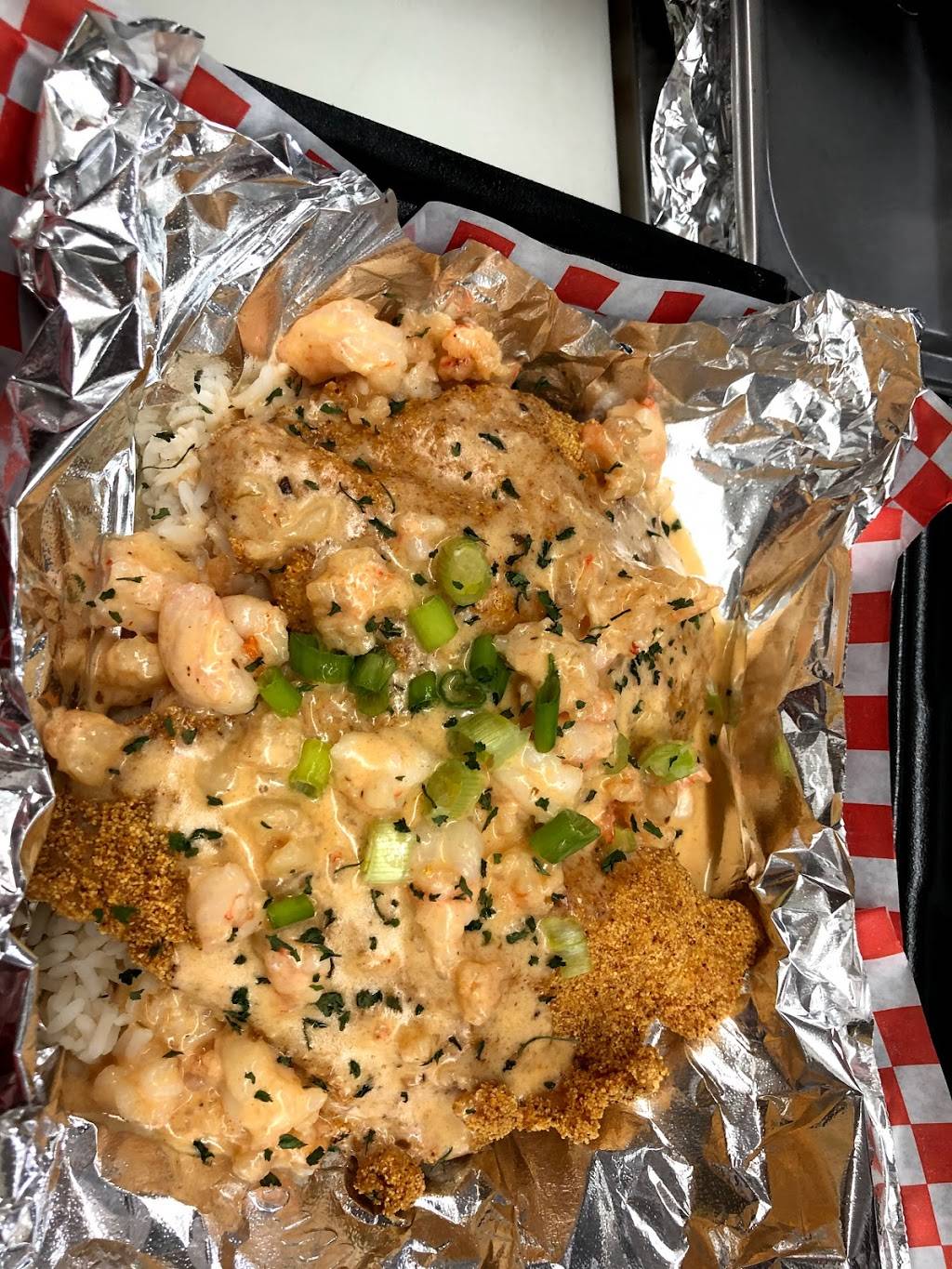 “Bobobs” gumbo, kabobs , seafood and soul food Cajun | restaurant | 7127 Fannin St, Houston, TX 77030, USA | 2317197469 OR +1 231-719-7469