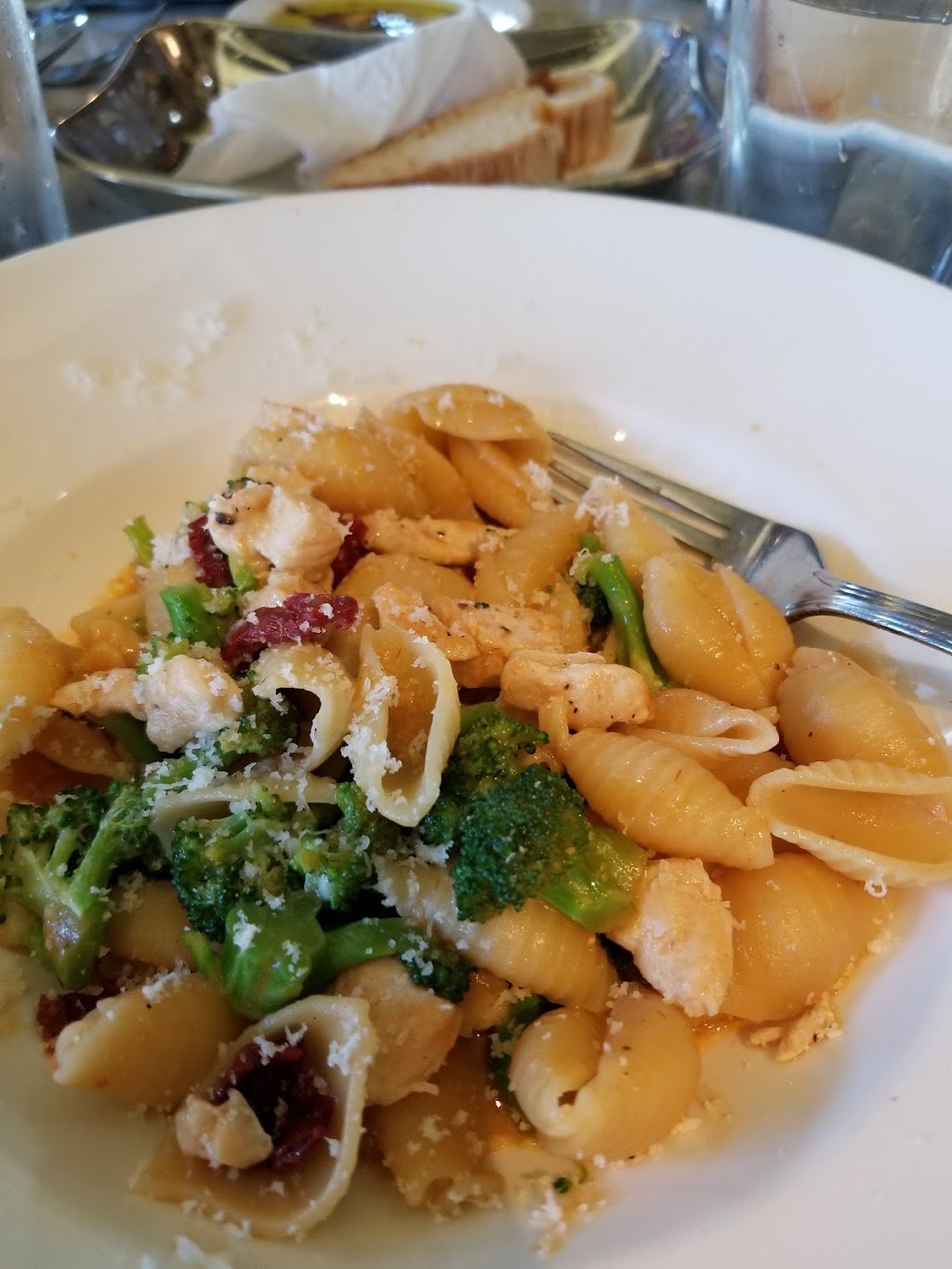 Il Fornaio | restaurant | Wells Fargo Center, 400 Capitol Mall, Sacramento, CA 95814, USA | 9164464100 OR +1 916-446-4100