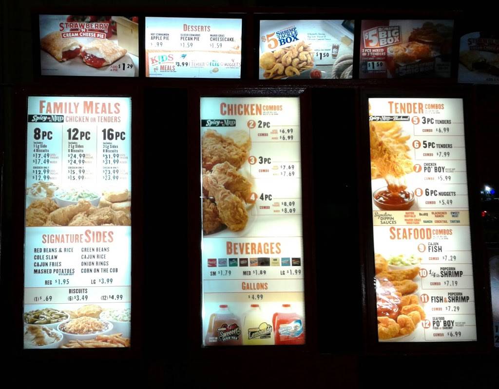 Popeyes Louisiana Kitchen | restaurant | 8842 Potranco Rd, San Antonio, TX 78251, USA | 2105204565 OR +1 210-520-4565