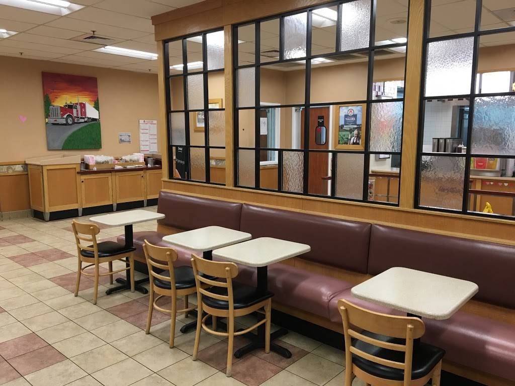 Wendys | restaurant | 819 Buck Creek Rd, Simpsonville, KY 40067, USA | 5027225454 OR +1 502-722-5454