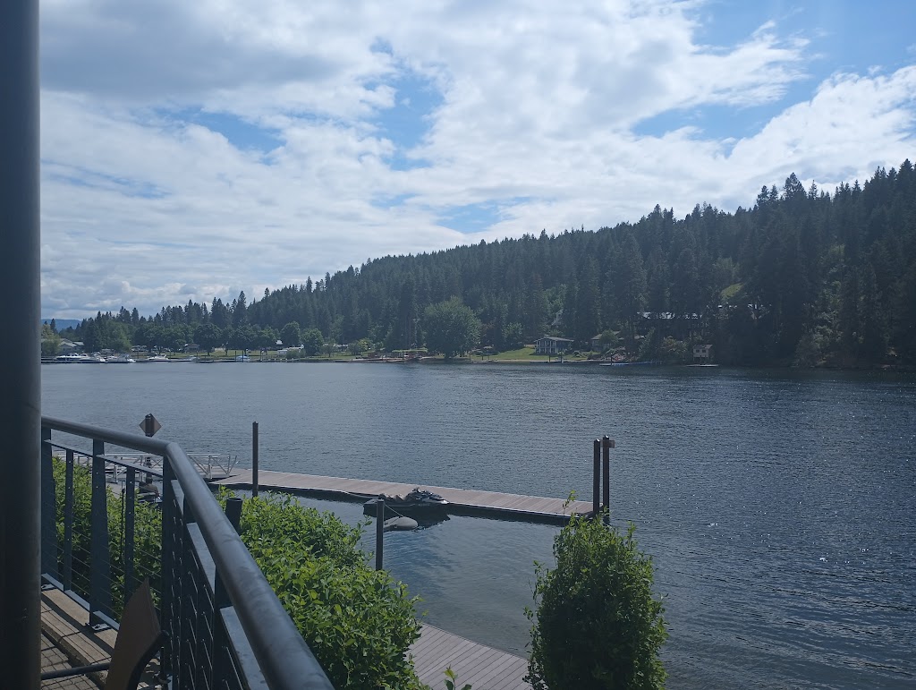 Terraza Waterfront Grill | restaurant | 1950 Bellerive Ln #106, Coeur dAlene, ID 83814, USA | 2087580111 OR +1 208-758-0111