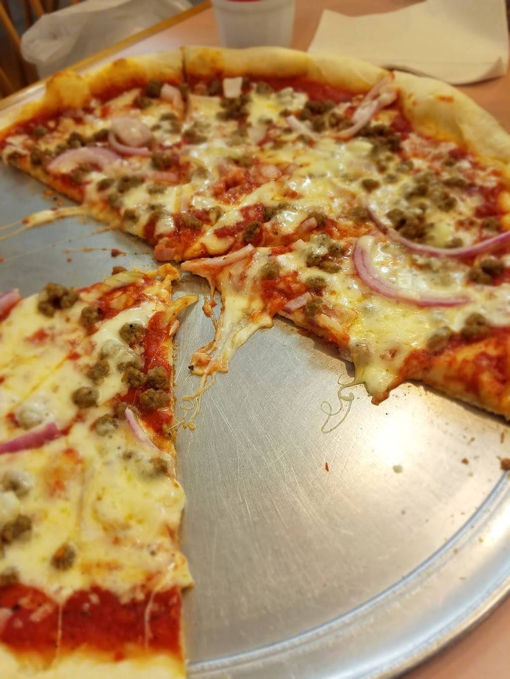 Luca Pizza di Roma | restaurant | 1800 Tiffin Ave # 459, Findlay, OH 45840, USA | 4194221994 OR +1 419-422-1994