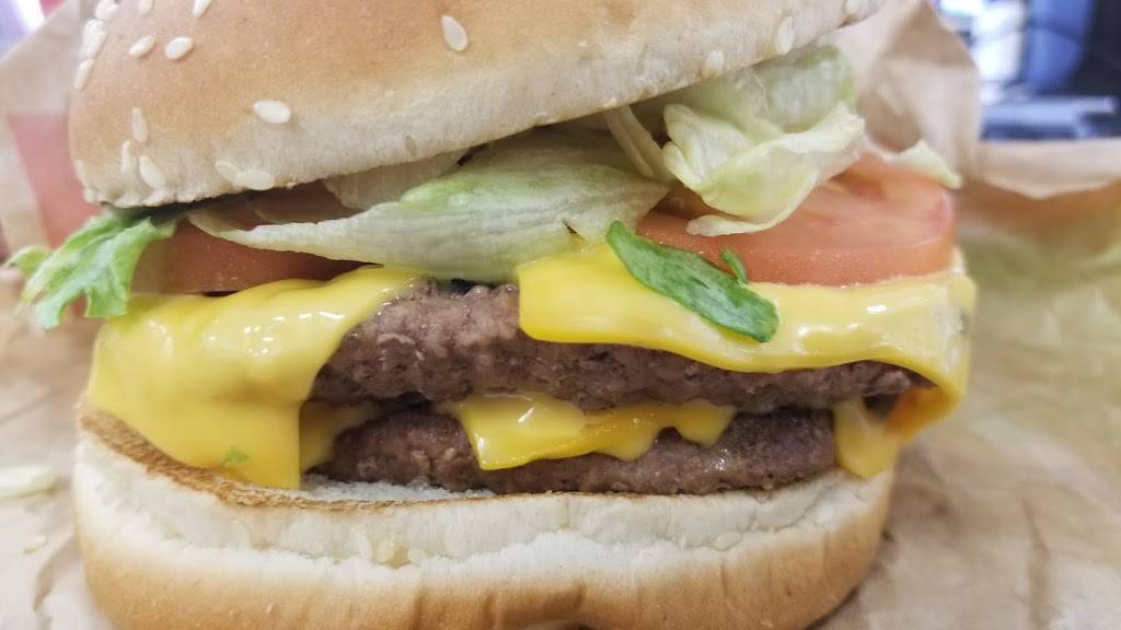 Burger King | restaurant | 1007 Bichara Blvd, The Villages, FL 32159, USA | 3522594428 OR +1 352-259-4428