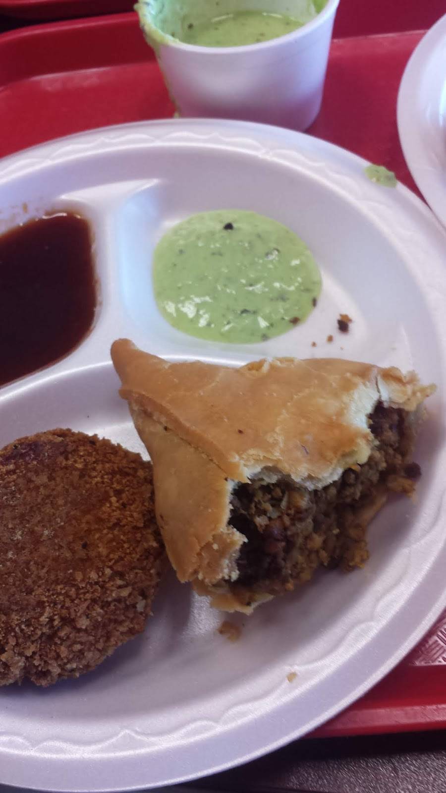 New India Sweets & Restaurant | restaurant | 1201 Britannia Rd W, Mississauga, ON L5V 1N2, Canada | 9058141730 OR +1 905-814-1730