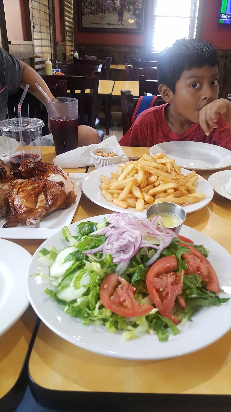 La Gladys Restaurant | restaurant | 453 Ellendale Ave, Port Chester, NY 10573, USA | 9144811365 OR +1 914-481-1365