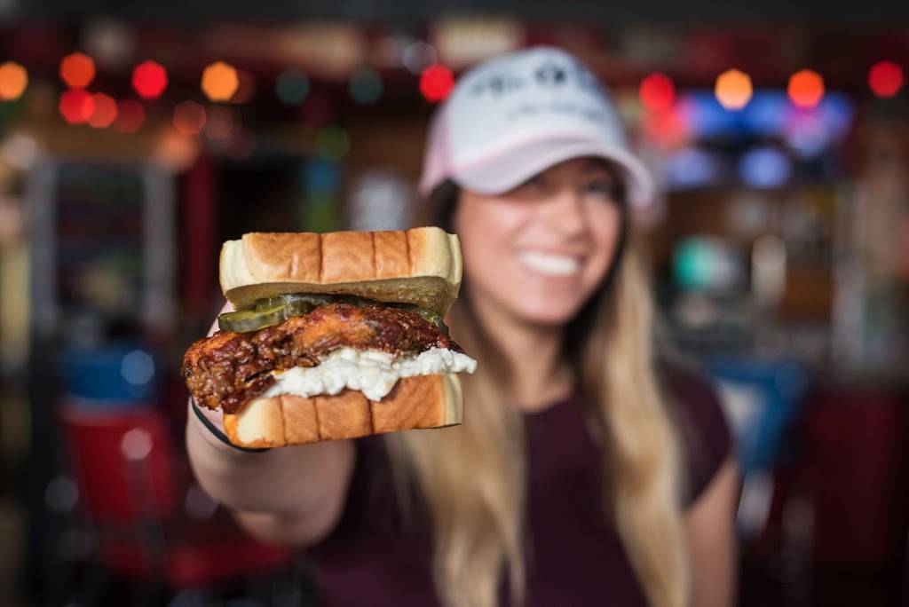 Tin Roof | restaurant | 1516 Demonbreun St, Nashville, TN 37203, USA | 6153137103 OR +1 615-313-7103