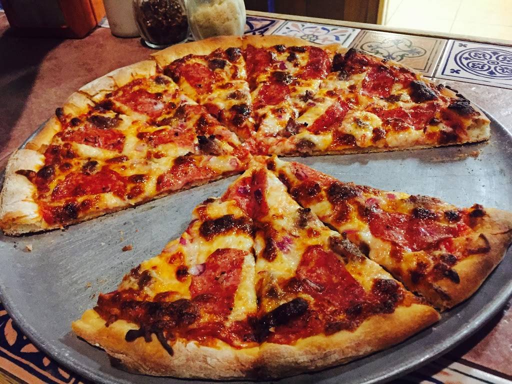 Es Locker Room | restaurant | 1075 Lakeside Dr, Red Bluff, CA 96080, USA | 5305274600 OR +1 530-527-4600