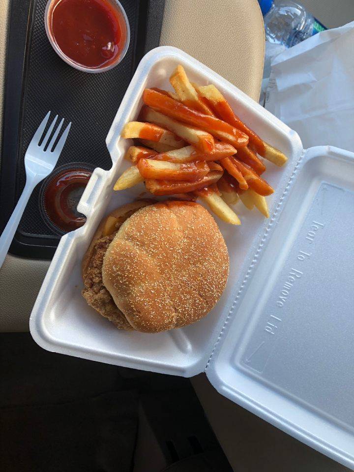 R U Hungry Ltd | restaurant | 1724 W 51st St, Chicago, IL 60609, USA | 7734344800 OR +1 773-434-4800