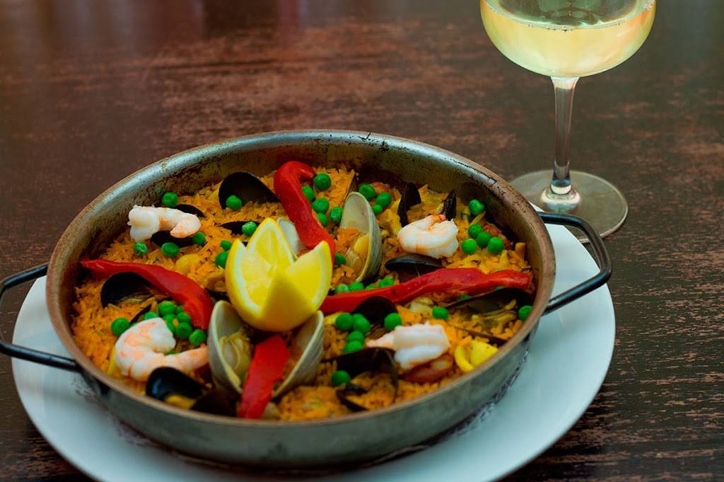 Cafe Ole | restaurant | 38-09 36th Ave, Long Island City, NY 11101, USA | 7183497777 OR +1 718-349-7777