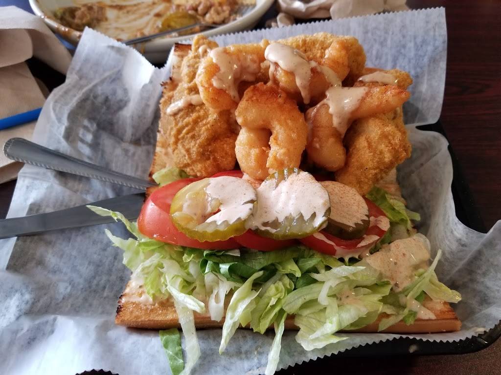 J. Gumbo’s | restaurant | 5123 Hixson Pike, Hixson, TN 37343, USA | 4237603995 OR +1 423-760-3995