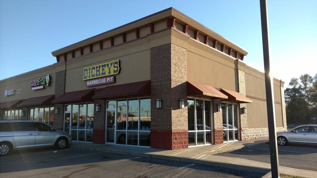 Dickeys Barbecue Pit | restaurant | 1227 Ohio Pike, Amelia, OH 45102, USA | 5138022700 OR +1 513-802-2700