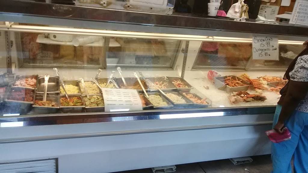 Crab Shack II | restaurant | 5305 Rising Sun Ave, Philadelphia, PA 19120, USA | 2154551955 OR +1 215-455-1955