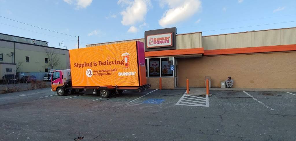 Dunkin | bakery | 980 Eastern Ave, Malden, MA 02148, USA | 7813249625 OR +1 781-324-9625