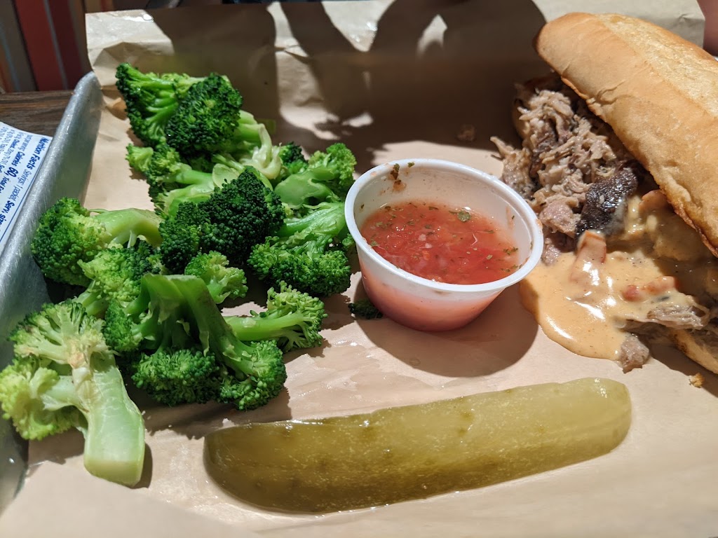 Pete’s BBQ | restaurant | 114 US-36, Smith Center, KS 66967, USA | 7856863223 OR +1 785-686-3223