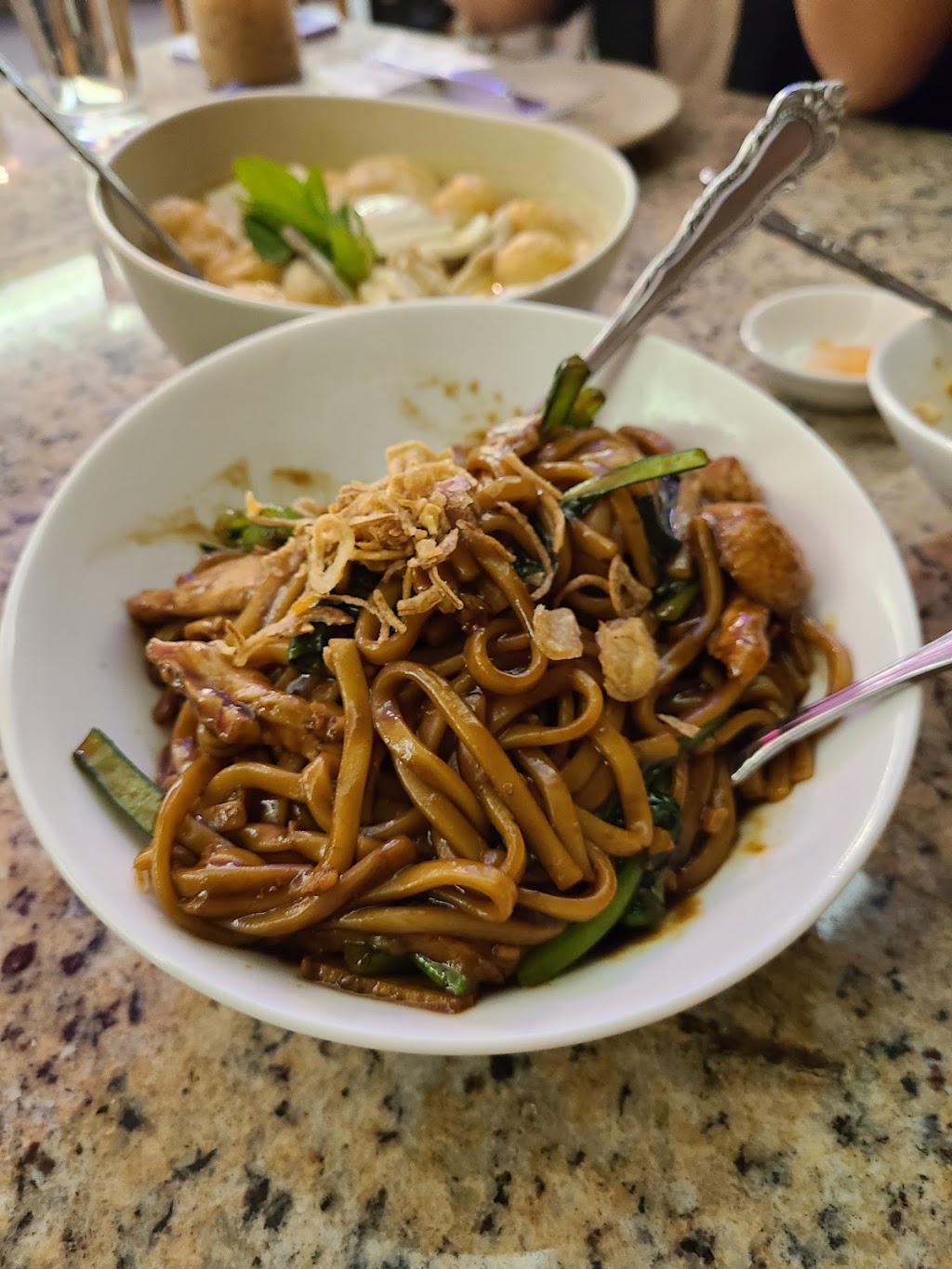 Kapitan | restaurant | 2142 N Clybourn Ave, Chicago, IL 60614, USA | 7736612281 OR +1 773-661-2281