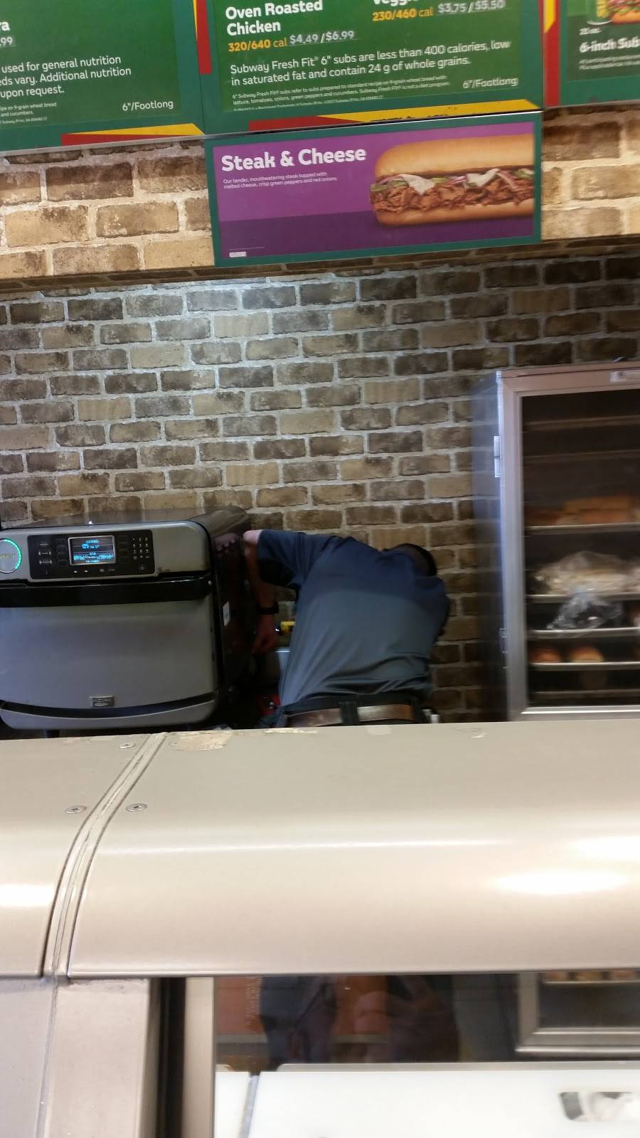 Subway | restaurant | Shops A, 525 N Estrella Pkwy Suite 103, Goodyear, AZ 85338, USA | 6238828181 OR +1 623-882-8181