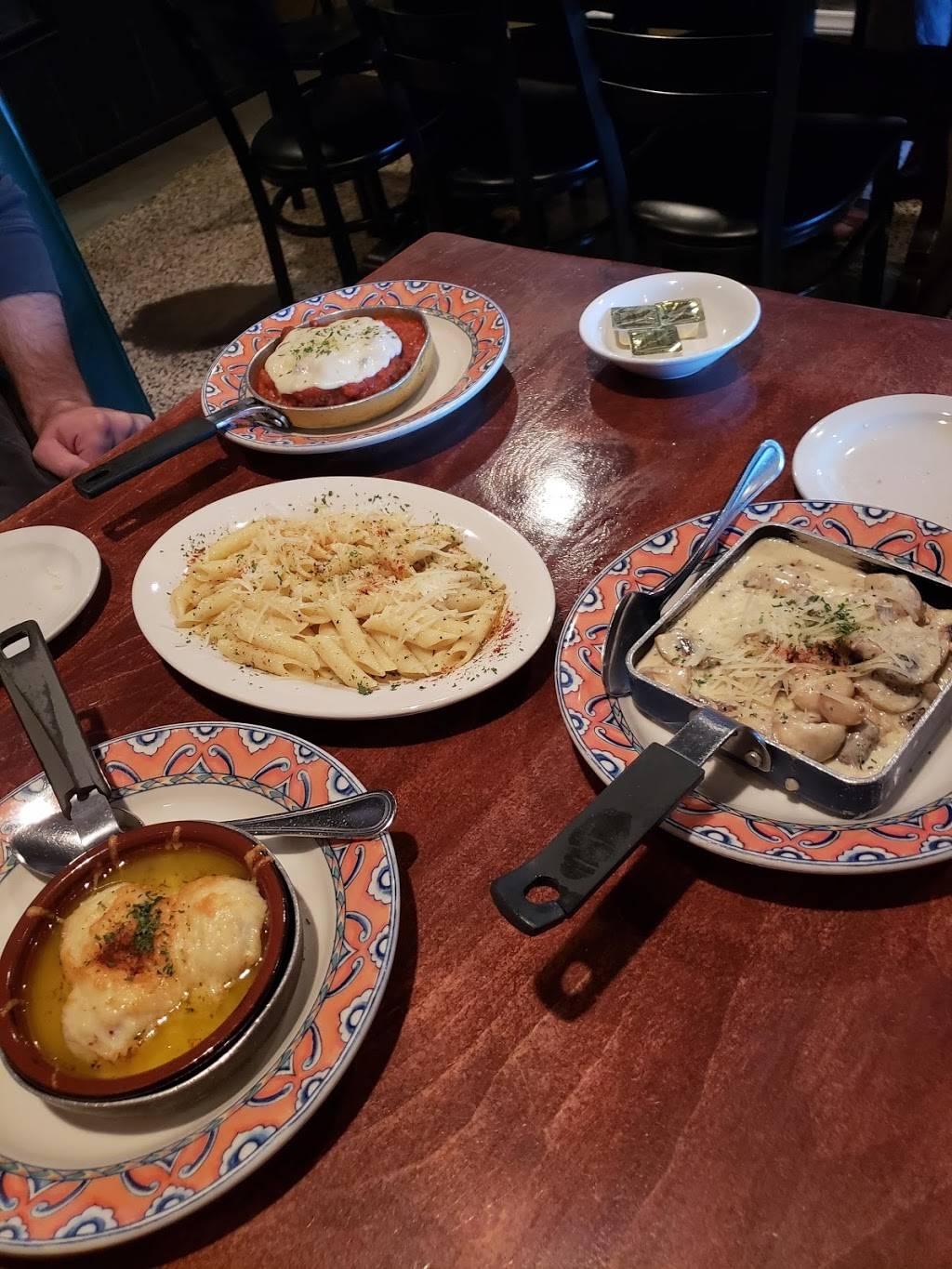 Melo Trattoria & Tapas | restaurant | 1821 Hillandale Rd, Durham, NC 27705, USA | 9193849080 OR +1 919-384-9080