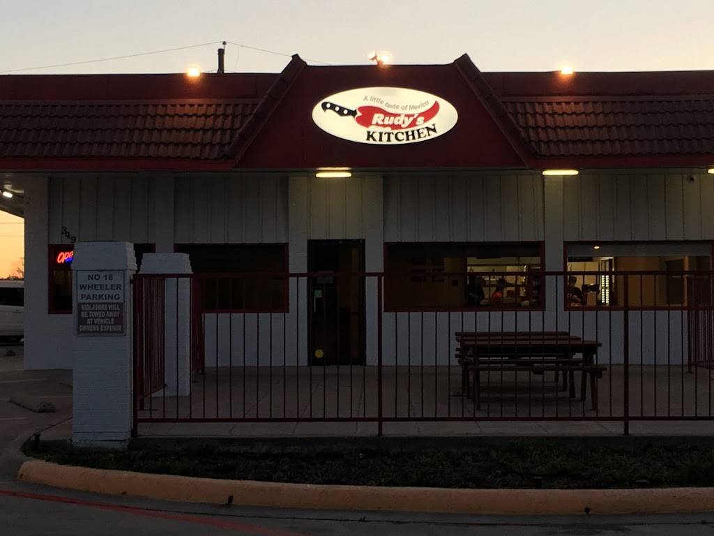 Rudys Kitchen | restaurant | 349 Henry Hynds Expy, Van Alstyne, TX 75495, USA | 9034824131 OR +1 903-482-4131