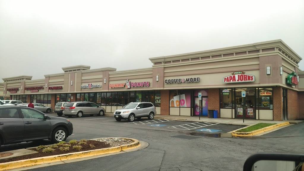 Papa Johns Pizza | restaurant | 18568 Woodfield Rd Ste B, Gaithersburg, MD 20879, USA | 3013307272 OR +1 301-330-7272