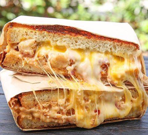 Grater Grilled Cheese | restaurant | 5618 Mission Center Rd, San Diego, CA 92108, USA | 6194589611 OR +1 619-458-9611