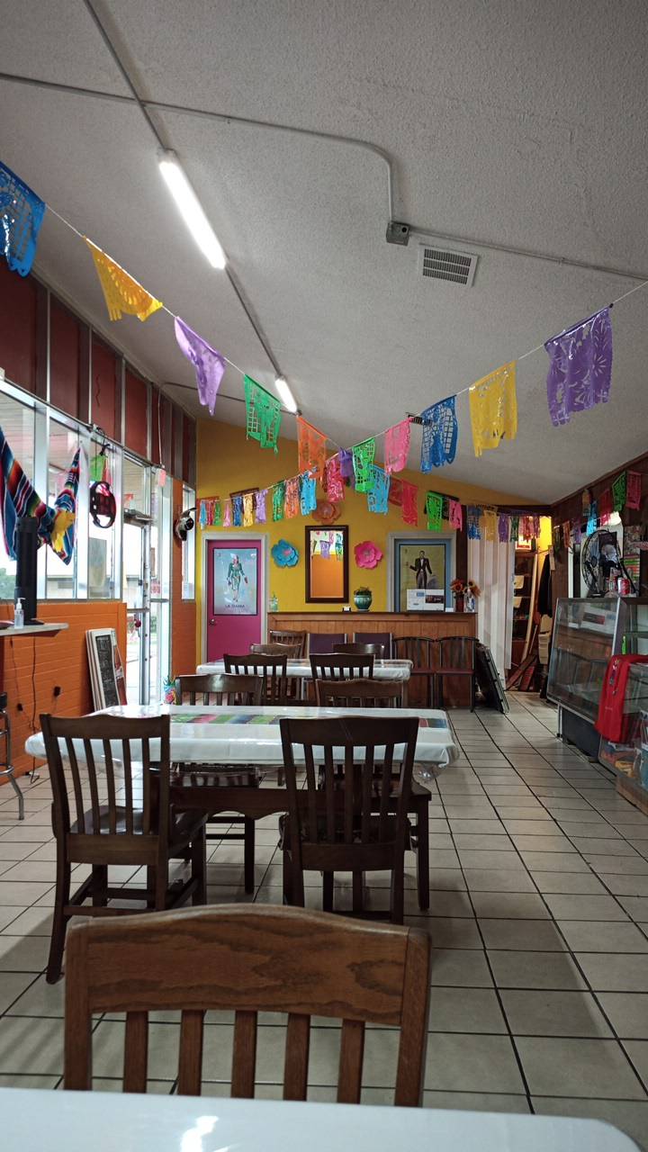 La Casa De Lina | restaurant | 5216 Wedgmont Cir N, Fort Worth, TX 76133, USA | 6824995884 OR +1 682-499-5884