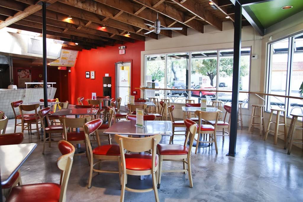 Changos Taqueria | restaurant | 3023 Guadalupe St, Austin, TX 78705, USA | 5124808226 OR +1 512-480-8226