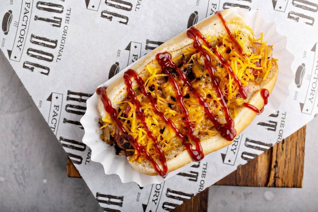 The Original Hot Dog Factory | restaurant | 125 N 15th St, Philadelphia, PA 19102, USA | 2153092799 OR +1 215-309-2799