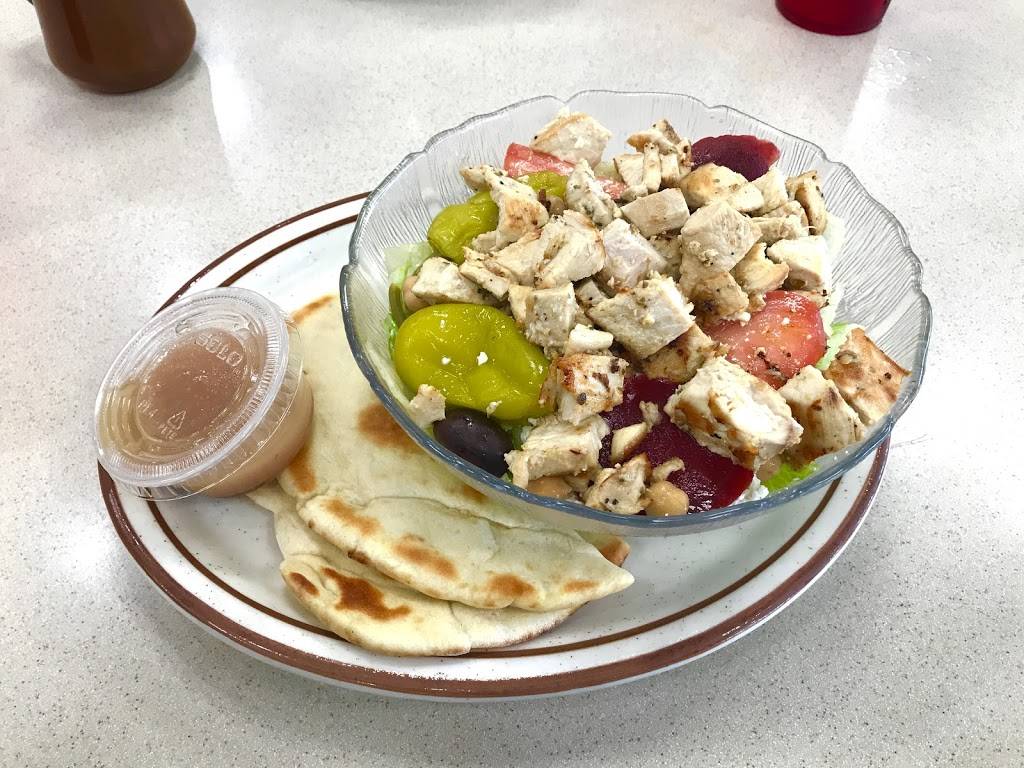 Leos Coney Island | restaurant | 30422 Milford Rd, New Hudson, MI 48165, USA | 2484461008 OR +1 248-446-1008