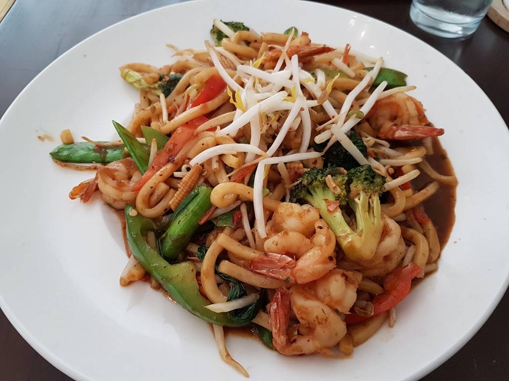 Thai-namite | restaurant | 932 E Brady St, Milwaukee, WI 53202, USA | 4148376280 OR +1 414-837-6280