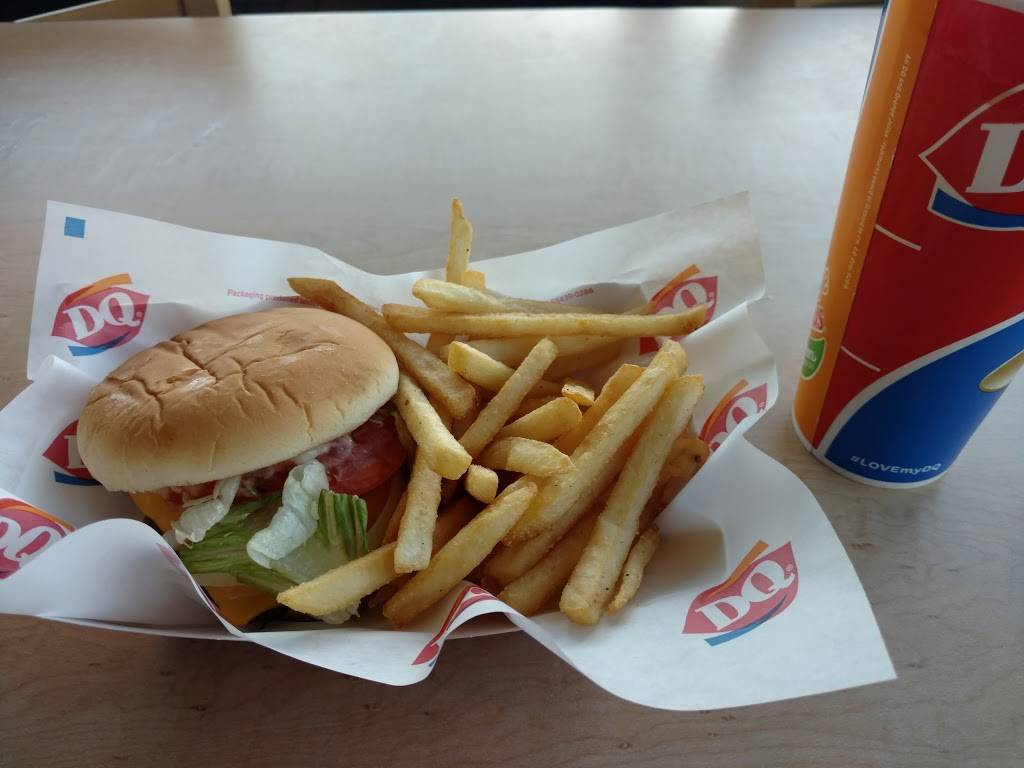 Dairy Queen Grill & Chill | restaurant | 700 Highlander Point Dr, Floyds Knobs, IN 47119, USA | 8129239551 OR +1 812-923-9551