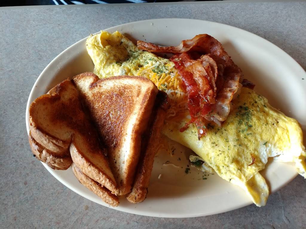 Moja Southern Kitchen & Catering | restaurant | 301 N MacArthur Hwy, Peoria, IL 61605, USA | 3098392086 OR +1 309-839-2086