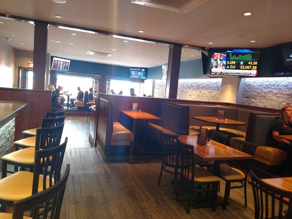 Center Street Grille | restaurant | 135 N Center St, Northville, MI 48167, USA | 2489243135 OR +1 248-924-3135