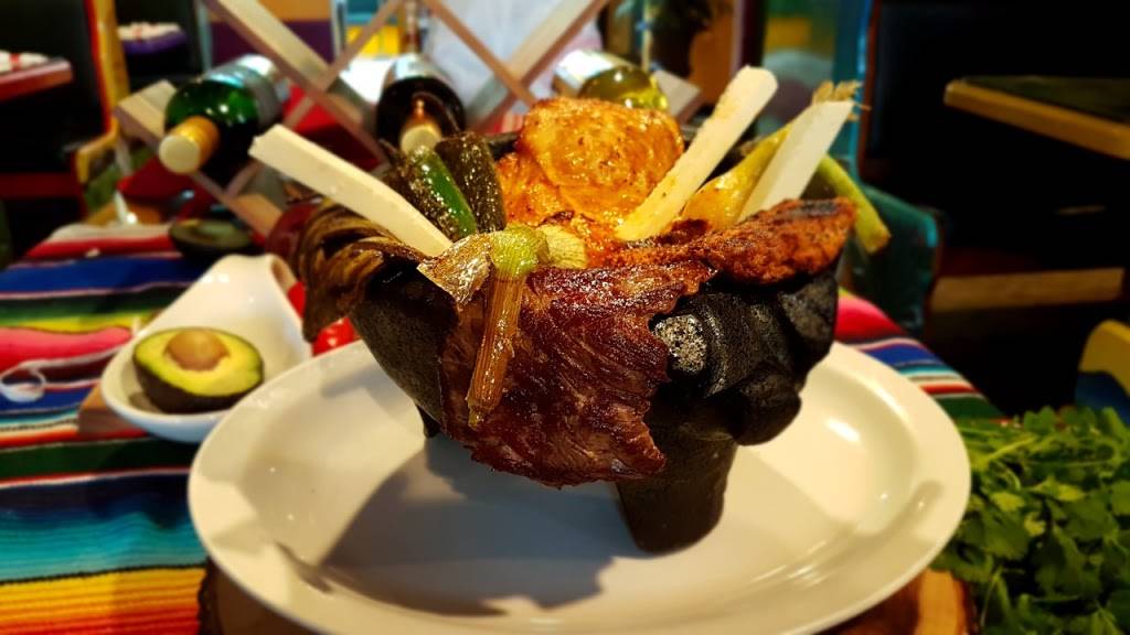 Los Tres Amigos Livonia | restaurant | 29441 Five Mile Road, Livonia, MI 48154, USA | 7344665281 OR +1 734-466-5281