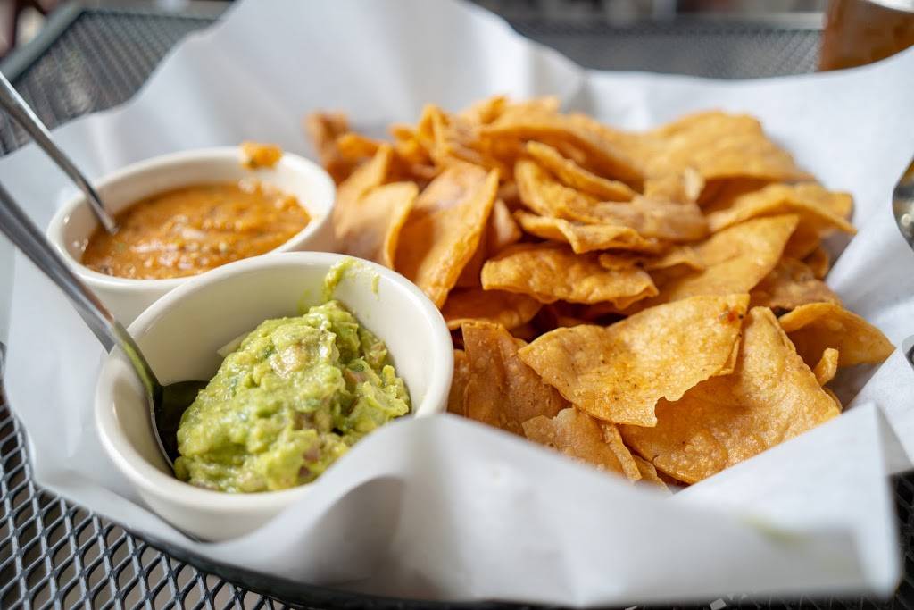 Rockwells Neighborhood Grill | restaurant | 4632 N Rockwell St, Chicago, IL 60625, USA | 7735091871 OR +1 773-509-1871