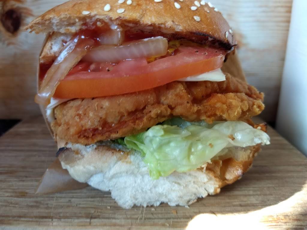 RubillyHills Charbroiled Hamburgers and More | restaurant | 6972, Av. Rosarito Fraccionamiento, El Rubi, 22180 Tijuana, B.C., Mexico | 016645961605 OR +52 664 596 1605