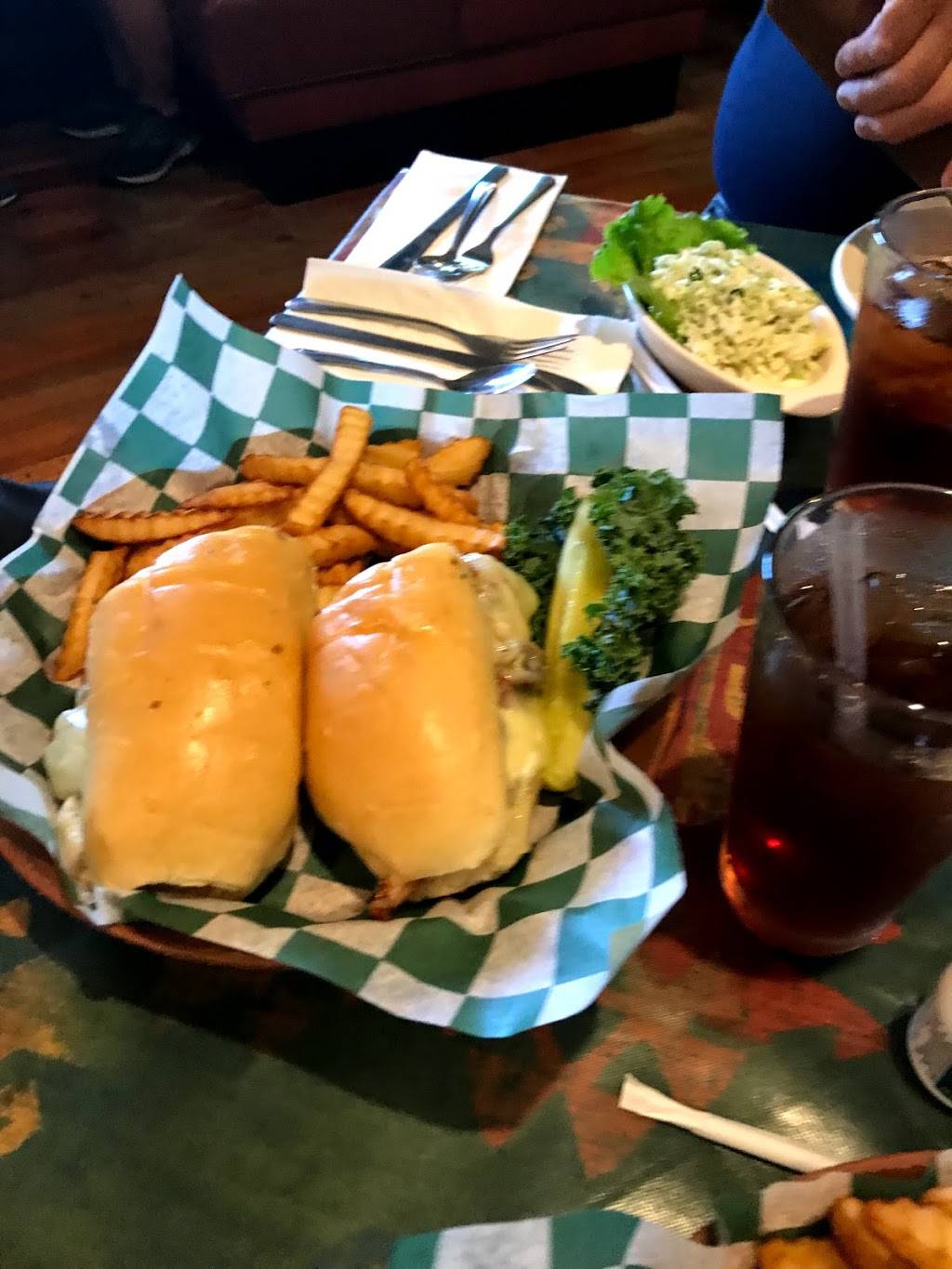 Ernies Restaurant | restaurant | 1010 John Randolph Blvd, South Boston, VA 24592, USA | 4345723423 OR +1 434-572-3423