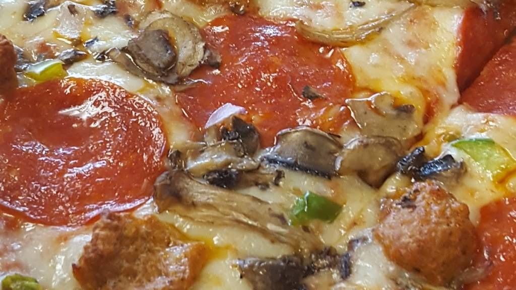 Politos Pizza | meal takeaway | 315 E Kort St, Rothschild, WI 54474, USA | 7152984461 OR +1 715-298-4461