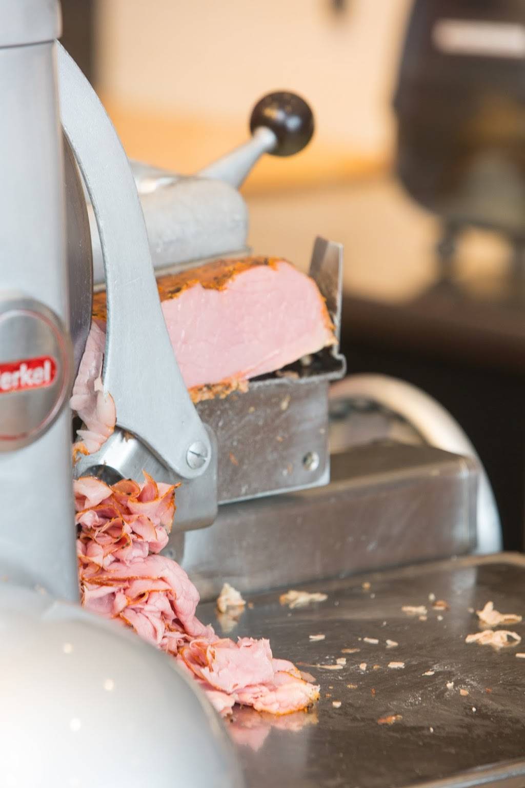 Big Wolfs Deli Sandwiches | restaurant | 478 Dundas St W #7, Oakville, ON L6H 6Y3, Canada | 2897259653 OR +1 289-725-9653