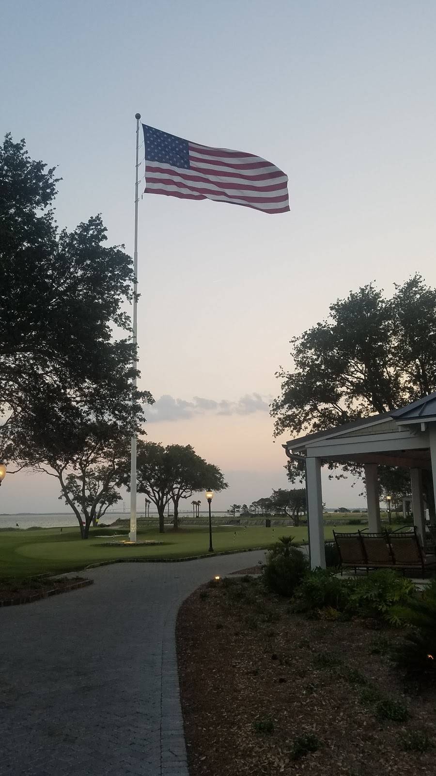 Colt And Alison | restaurant | 100 Retreat Ave, St Simons, GA 31522, USA | 8007324752 OR +1 800-732-4752