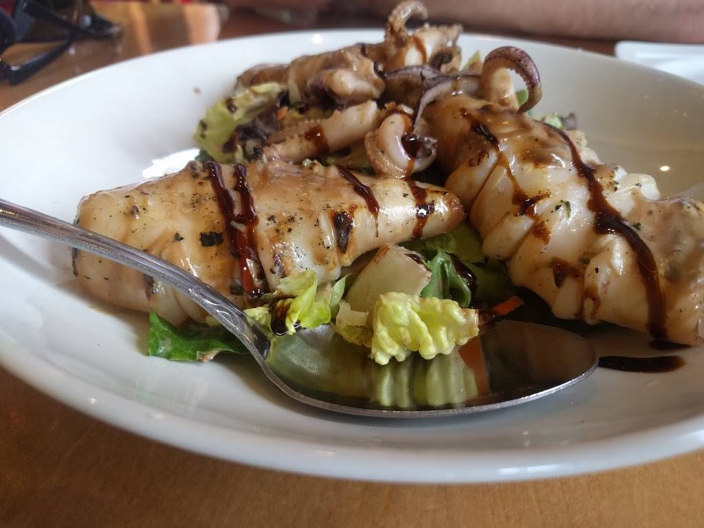 Francos Ristorante | restaurant | 300 W 31st St, Chicago, IL 60616, USA | 3122259566 OR +1 312-225-9566