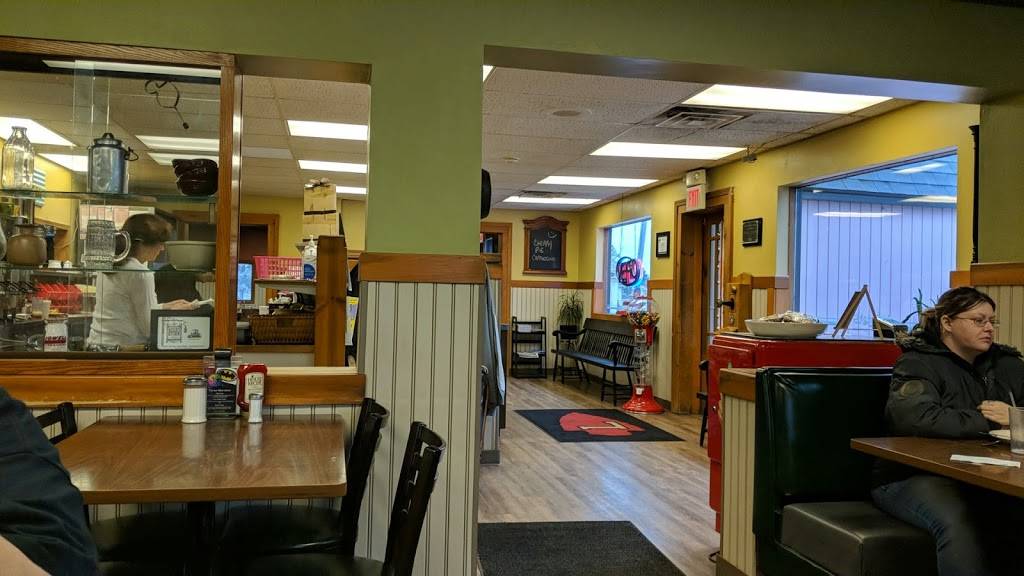 Keisers Kitchen | restaurant | 700 E Main St, Lowell, MI 49331, USA | 6168978455 OR +1 616-897-8455