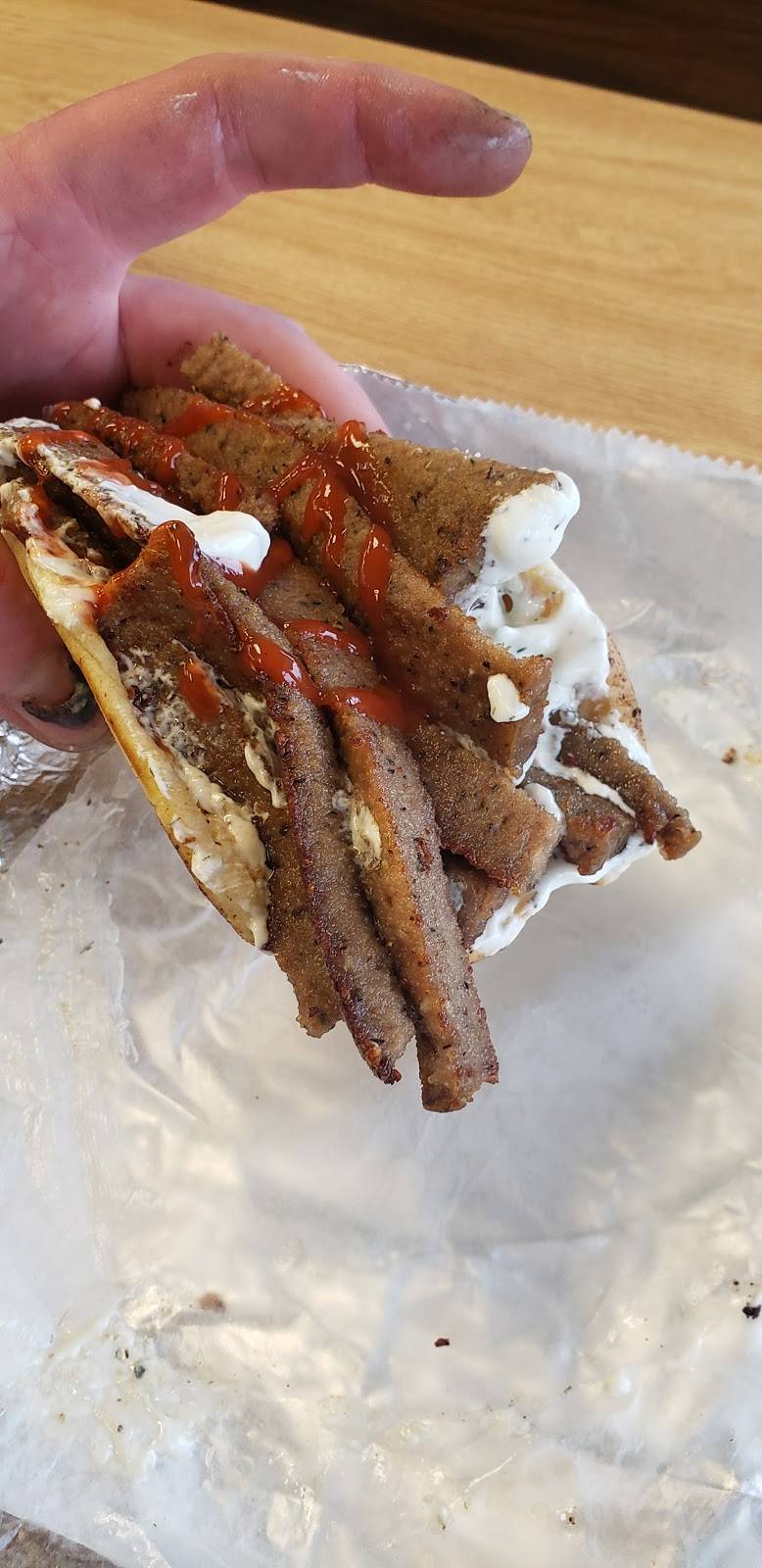 Gyro House | restaurant | 363 W River Rd N, Elyria, OH 44035, USA | 4403221011 OR +1 440-322-1011