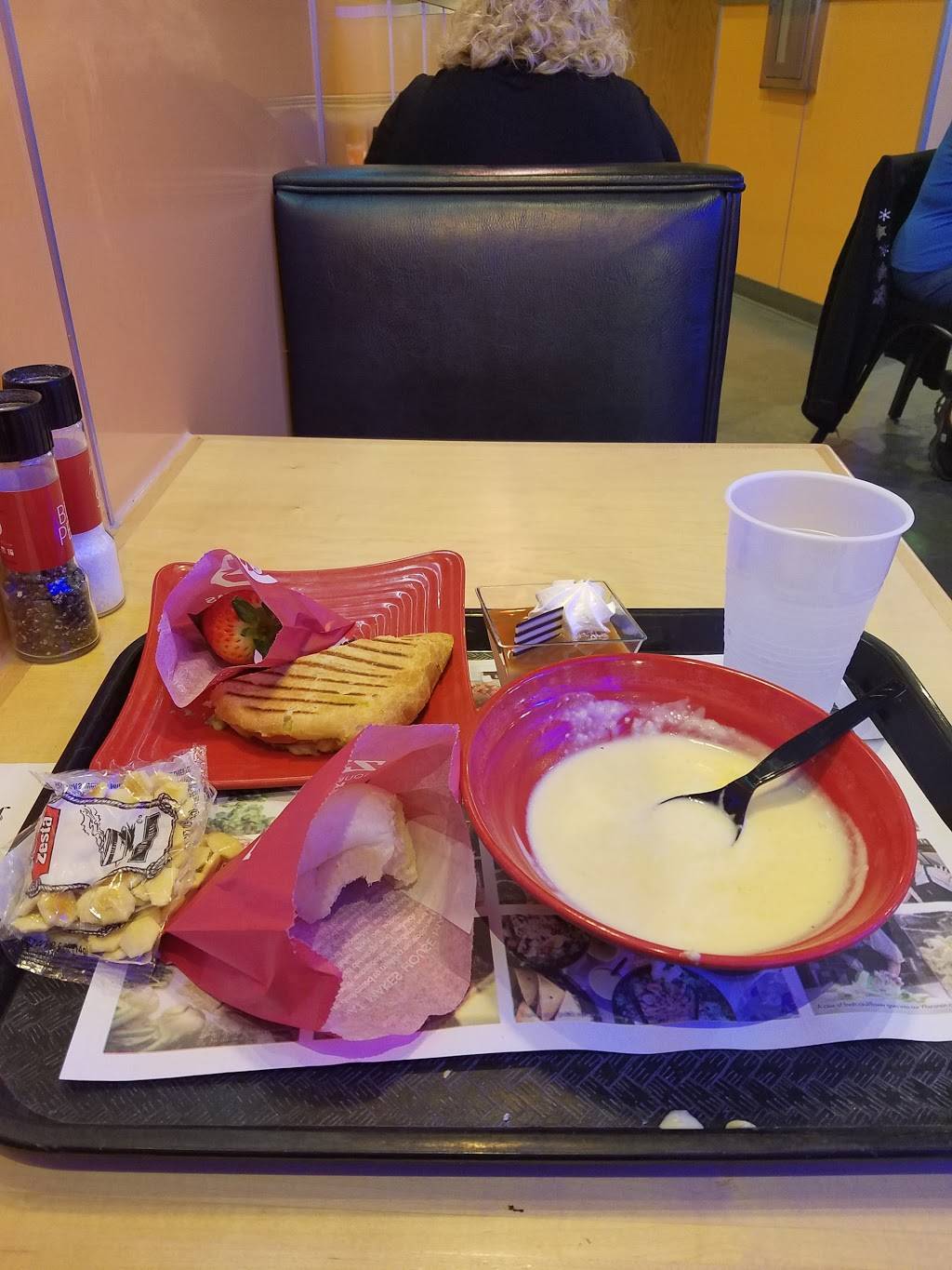 Café Zupas | meal takeaway | 21001 N Tatum Blvd, Phoenix, AZ 85050, USA | 4803398038 OR +1 480-339-8038