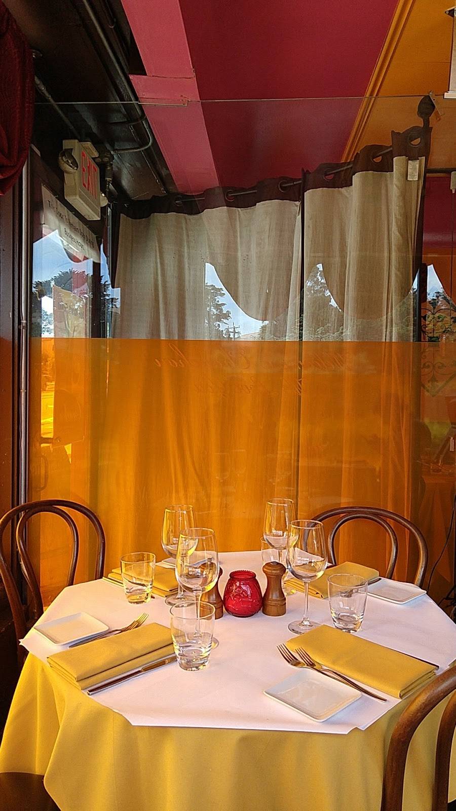 ChouChou French Bistro | restaurant | 400 Dewey Blvd, San Francisco, CA 94116, USA | 4152420960 OR +1 415-242-0960