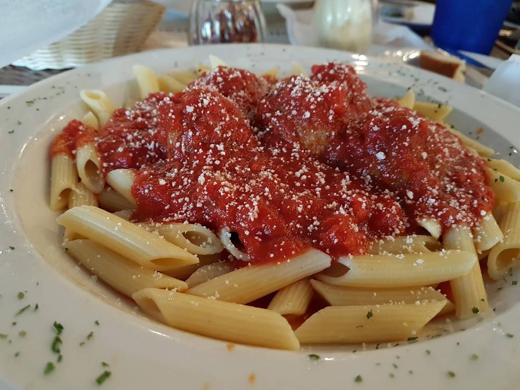 Totis Grille & Pizzeria | restaurant | 373 Taunton Ave, Seekonk, MA 02771, USA | 5083367364 OR +1 508-336-7364