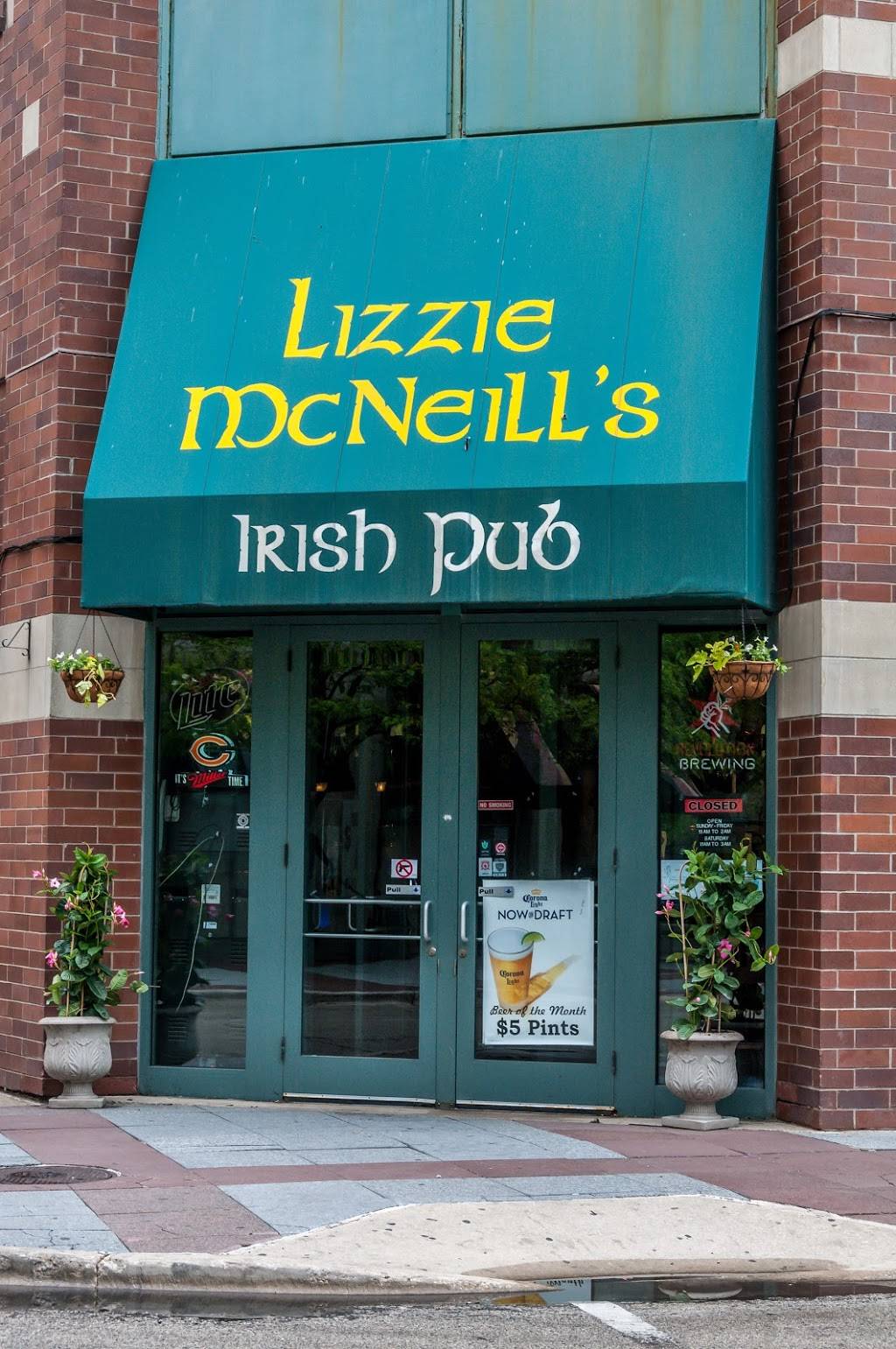 Lizzie McNeills | restaurant | 400 N McClurg Ct, Chicago, IL 60611, USA | 3124671992 OR +1 312-467-1992