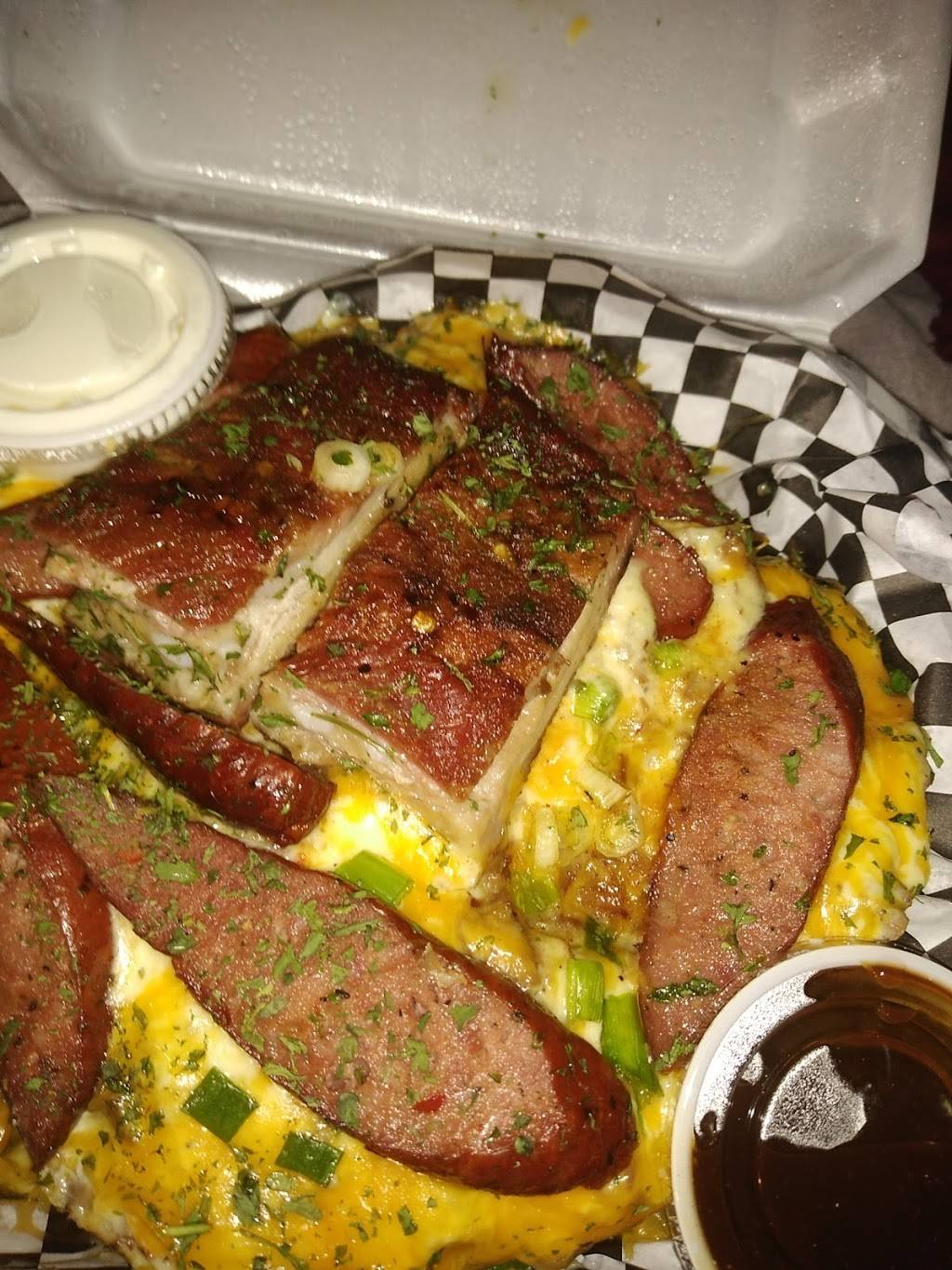 Phat Girlz BBQ & Catering | restaurant | 107 S Main St, Cedar Hill, TX 75104, USA | 4694544040 OR +1 469-454-4040