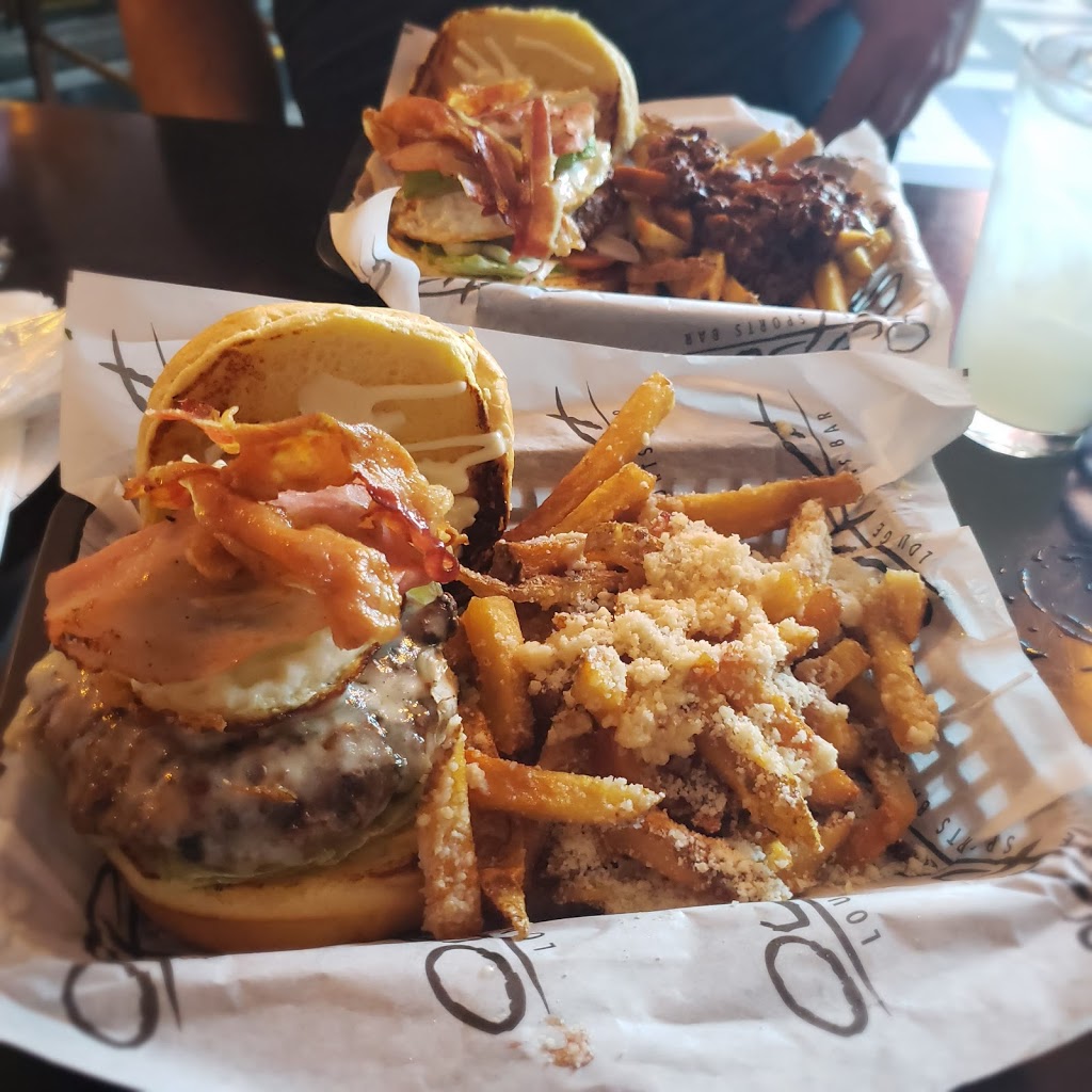 Output lounge | restaurant | 3720 N Clark St, Chicago, IL 60613, USA | 7736878658 OR +1 773-687-8658