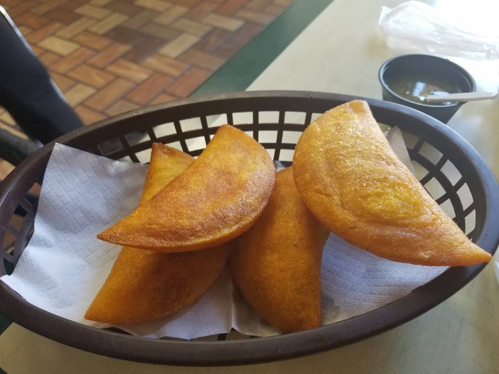 Mi Tierra Cafe and Restaurant | restaurant | 615 71st St, North Miami Beach, FL 33160, USA | 3059934470 OR +1 305-993-4470